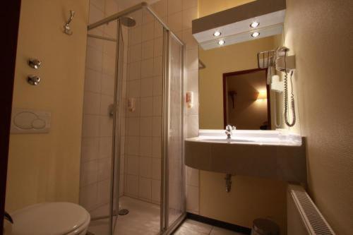 Hotel Sch\u00F6fer Seesen Exterior foto